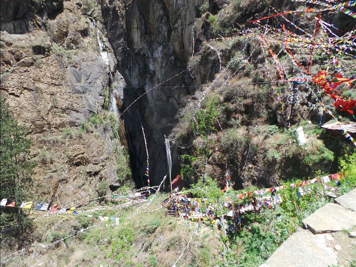 Tiger's Nest Monestary Hike086
